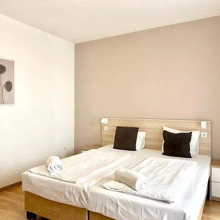 Apartament Prime - Modern 1 Bedroom With Balcony