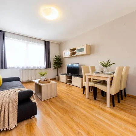 Apartament Prime - Modern 1 Bedroom With Balcony